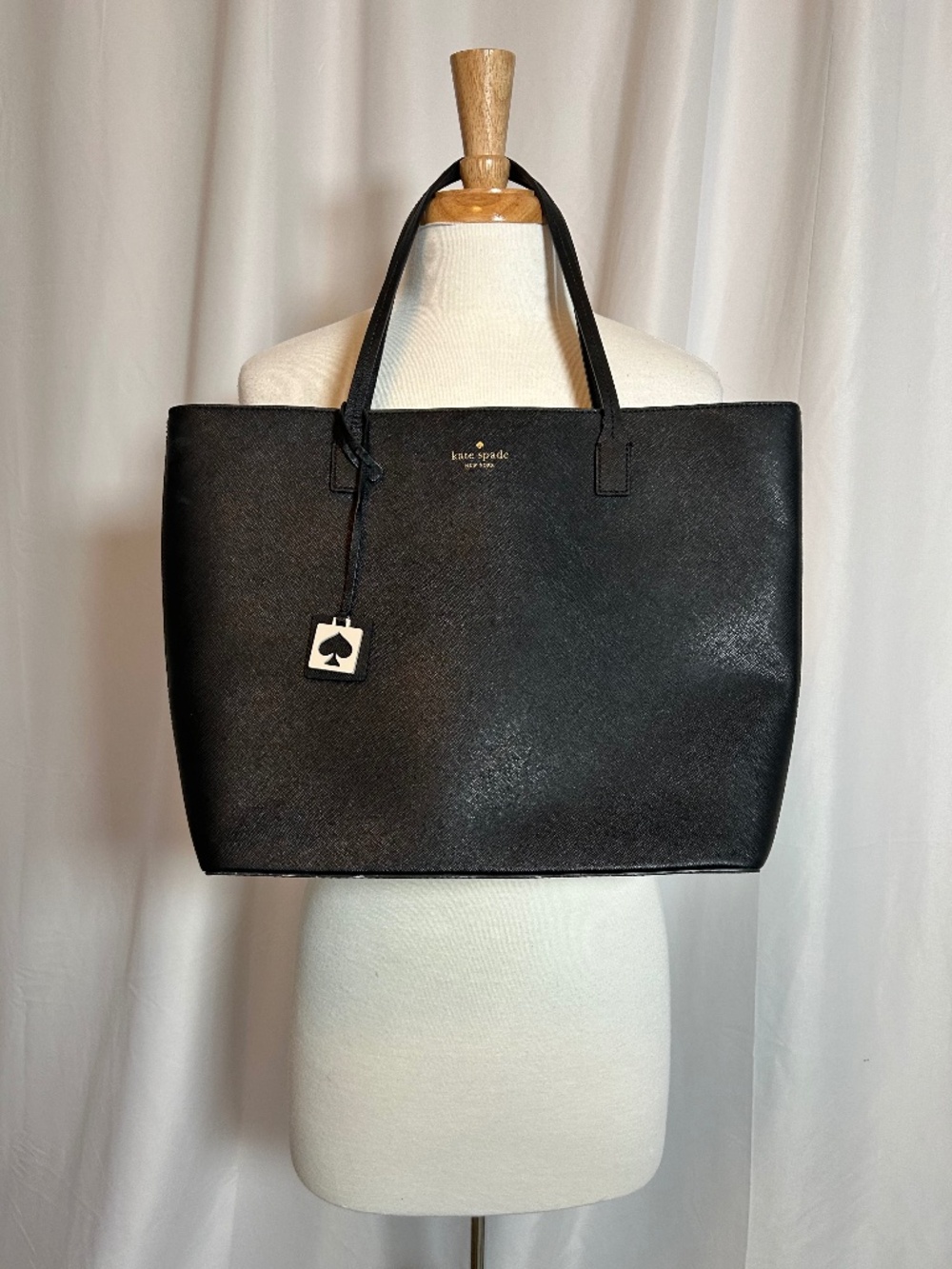 KATE SPADE NEW YORK ABBEY STREET KARLA BLACK LEATHER TOTE